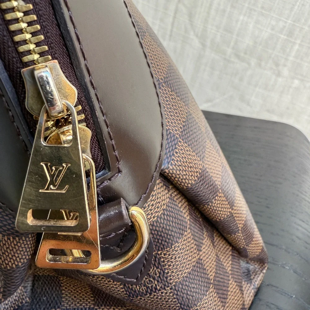 Louis Vuitton Salvi Damier bag